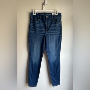 NEW WITH TAGS American Eagle Jeans